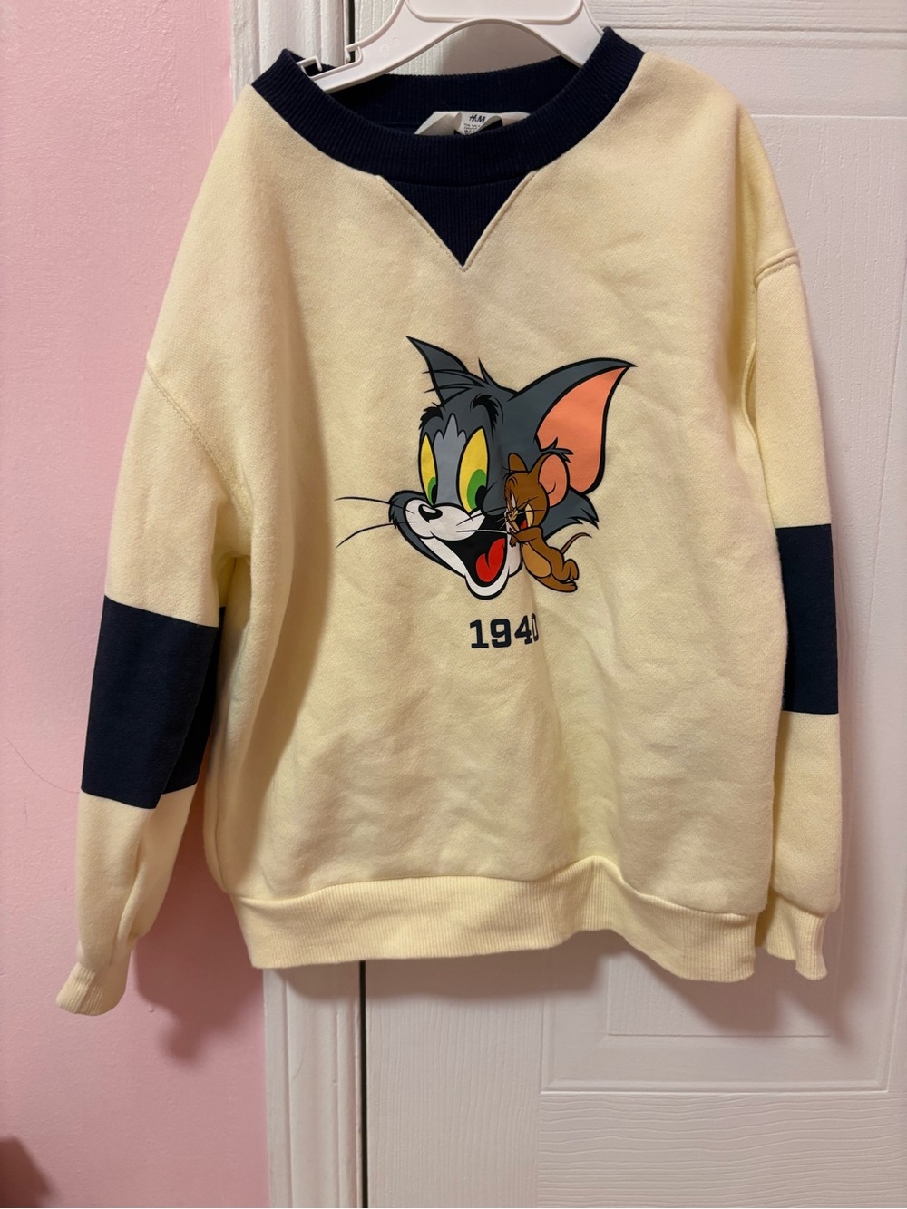 H&M X Tom & Jerry Sweatshirt with Navy Accents 4-6 years